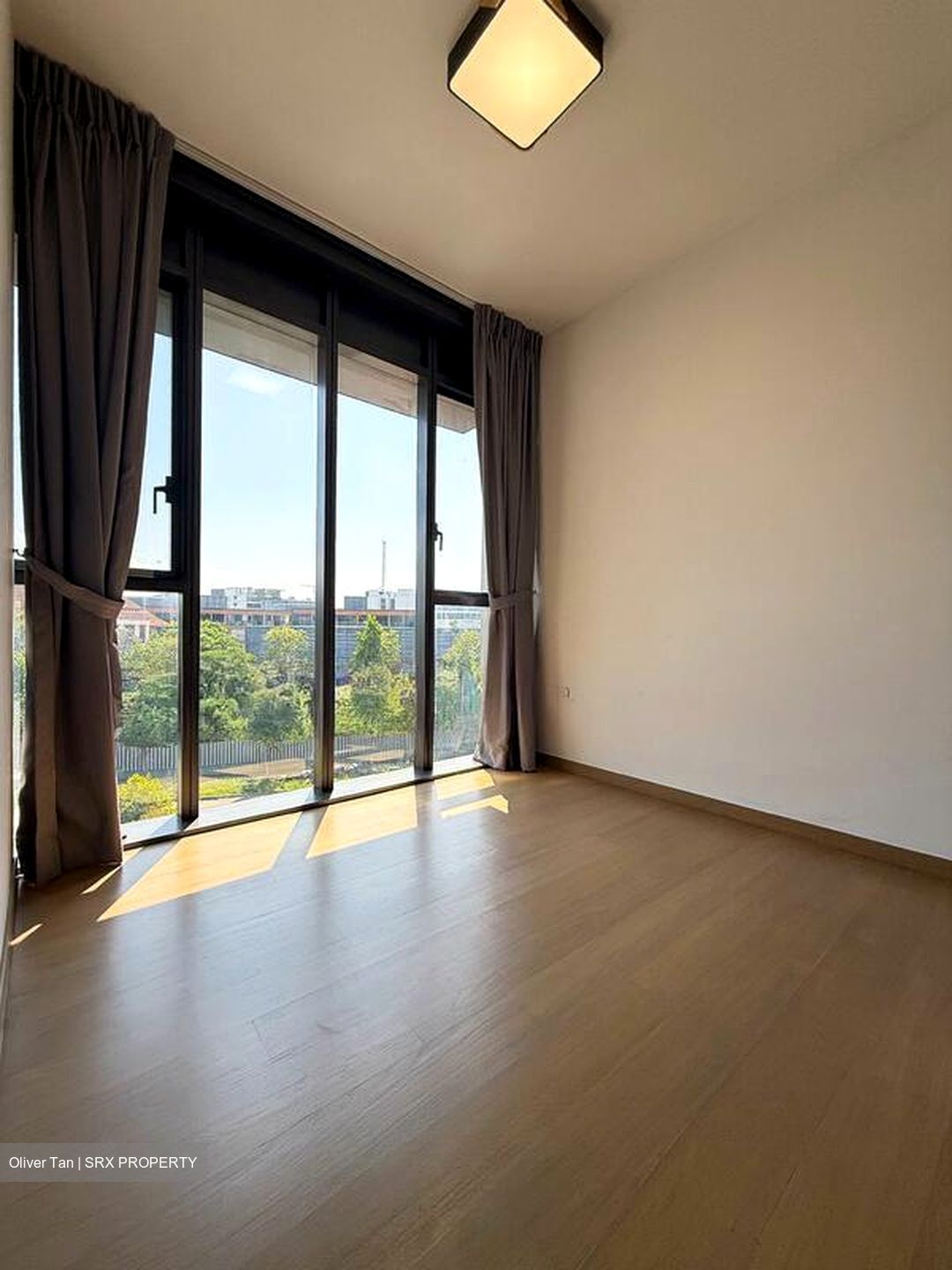 Haus On Handy (D9), Condominium #586658031